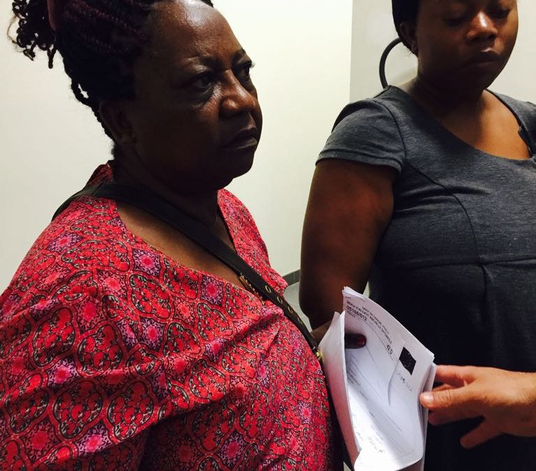 Une grand-mère, sa petite-fille et son arrière-petit-fils bloqués depuis six jours à l’aéroport Charles de Gaulle de Paris