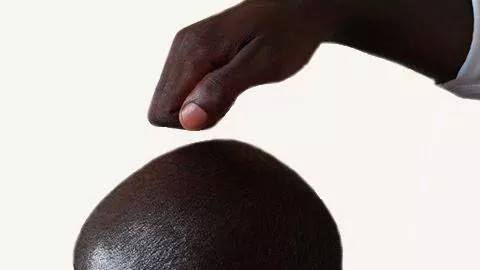 Oumar Gueye, ça ne va pas dans ta tête ?