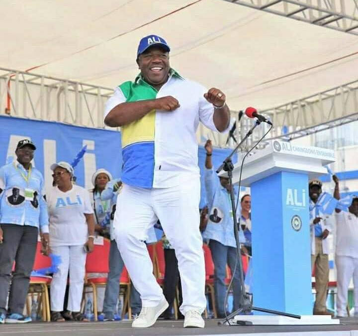Gabon : Ali Bongo ferme la fenêtre démocratique